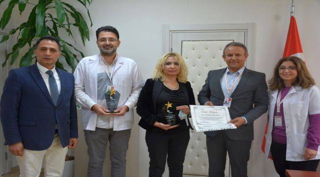 İzmir Tepecik Eğitim ve Araştırma Hastanesi'ne Ödül