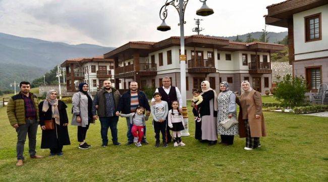 Yunus Emre Kültür Parkı Ziyaretçi Akınına Uğruyor