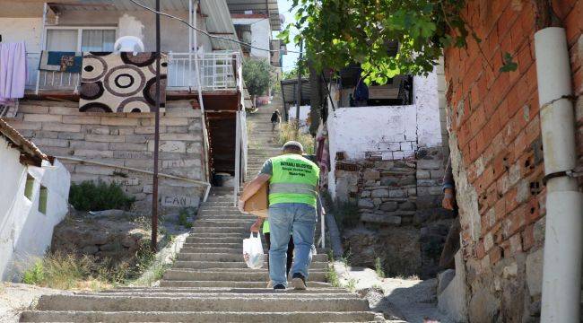 Bayraklı'da Yardım Sağlanan Hane Sayısı Arttı