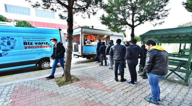 Büyükşehir'den Sabahları Altı Noktada Çorba Hizmeti