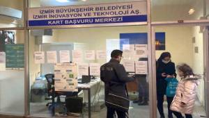 İzmir'de Sağlık Personeli Kartı Uygulaması Başladı