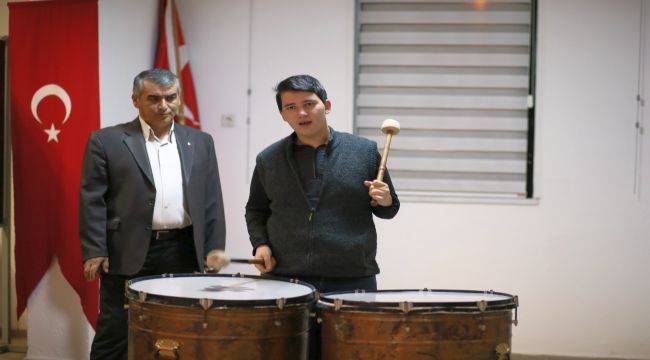 Aydın'da Otizmli Çocuklar İçin Mehter Takımı Kuruldu