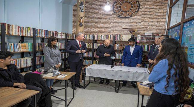 “Bu Memleketin Sizler Gibi Güzel İnsanlara İhtiyacı Var”