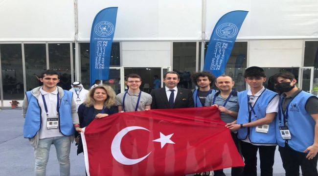 Buca’nın Bilim Üssü Dubai’de Ülkemizi Temsil Ediyor