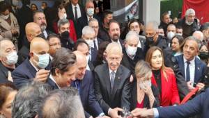 Kemal Kılıçdaroğlu, CHP İzmir İl Binasını Açtı