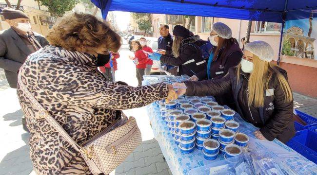 Aydın'da Berat Kandili İçin Helva Dağıtıldı