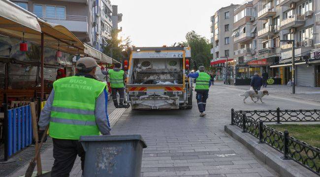 Buca'ya Poşetle Atık Toplama Sistemi Geliyor