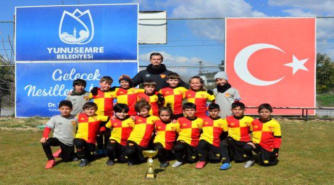 Yunusemre’den Çanakkale Zaferi Anısına Futbol Turnuvası