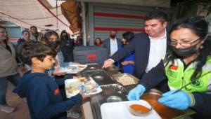 Buca'da iftar sofrası kuruldu