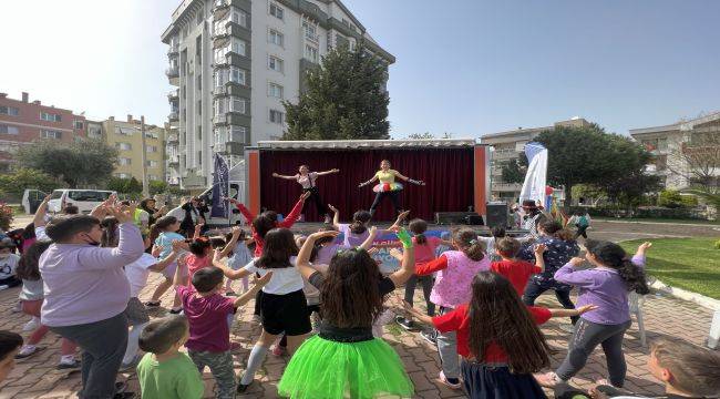 Narlıdere'de coşkulu bayram