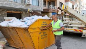 Buca’da yaz aylarına özel moloz hizmeti