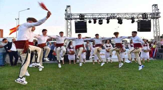 Çiğli'de Büyük Festivalin İlk Günü Tamamlandı