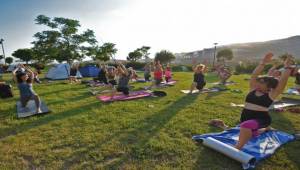 Yoga festivali başladı