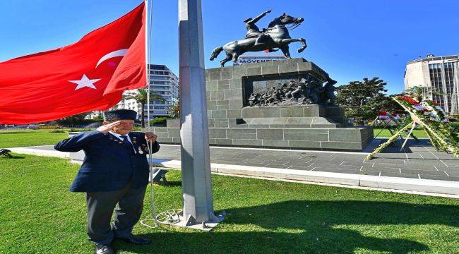 Kıbrıs Barış Harekâtı’nın 48’inci yıldönümü kutlandı