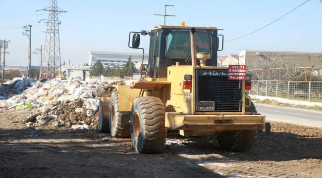  Bornova’da çevreyi kirletenlere suçüstü