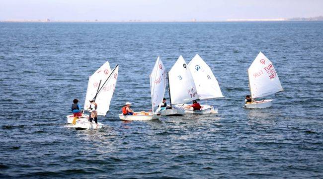 Narlıdere’de Genç Sporcular Yetişmeye Devam Ediyor