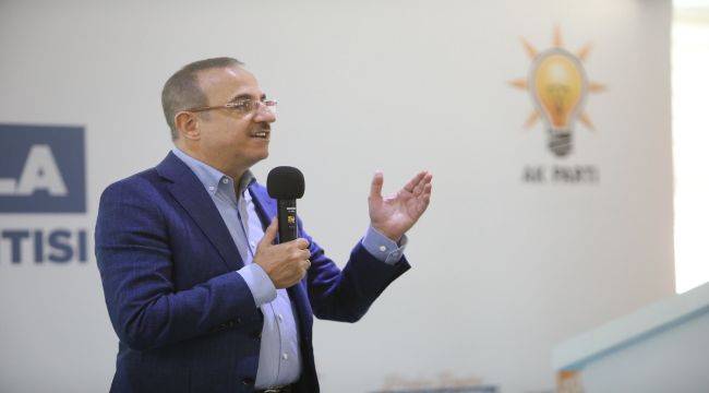 AK Partili Sürekli’den, CHP’li Yücel’in Buca Cezaevi Alanı Açıklamasına Jet Cevap