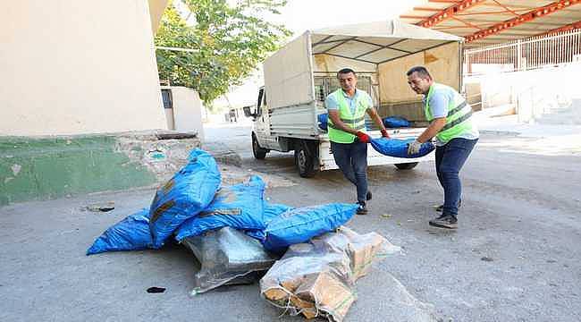 Bayraklı’da 450 haneye yakacak desteği