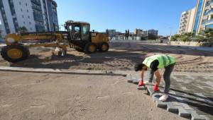 Buca’da yol ve otopark çalışmaları kesintisiz sürüyor