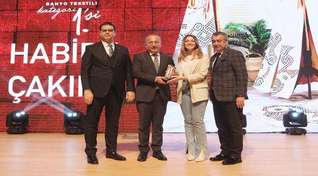 İzmir Ekonomi Üniversitesi’ne Denizli’den tasarım ödülü