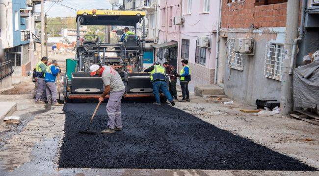 Bornova’da asfaltsız yol kalmayacak