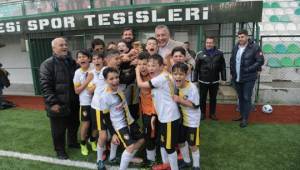 Bornova Belediyesi’nden Sömestrde Futbol Şenliği 