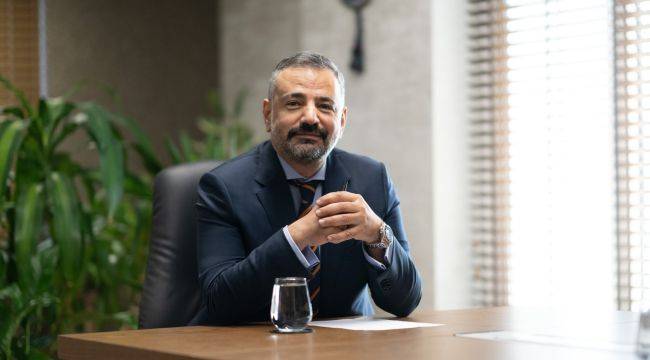 CHP İzmir’de yeni yönetim resmen atandı