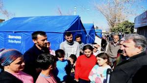 Bornova Belediyesi engelli çocuklara elini uzattı