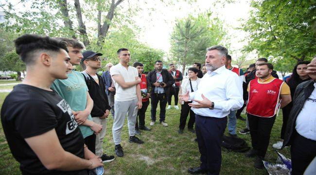 “Sandığa gelin, geleceğinizi geri alın”