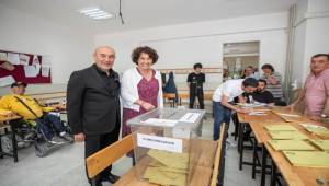 “Sandıklardan demokrasi çıkacak”
