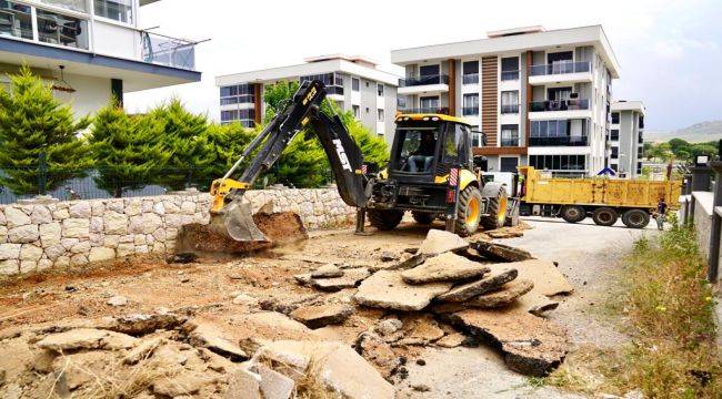 Seferihisar’ın yolları yenileniyor 