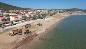 Cunda Arka Deniz Plajları’nda temizlik