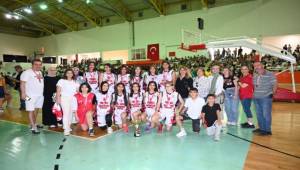 Metropolis Spor İzmir Şampiyonu
