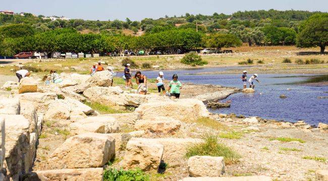 Teos Antik Kenti’nde temizlik seferberliği 