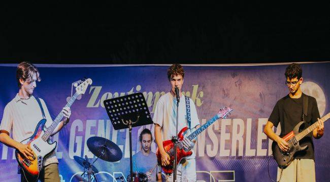 Bergama Zeytinpark Yerel Gençlik Konserleri Başladı