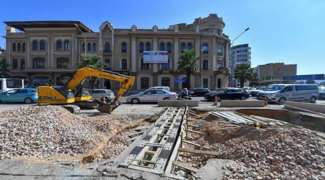 Yağmur suyu kuşaklama çalışması Fevzi Paşa Bulvarı’na ulaştı