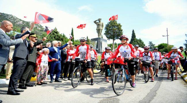 Bornova’da 9 Eylül coşkusu