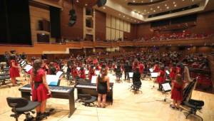 Çocuk Senfoni Orkestrası’ndan Cumhuriyetin 100. Yılı Özel Konseri