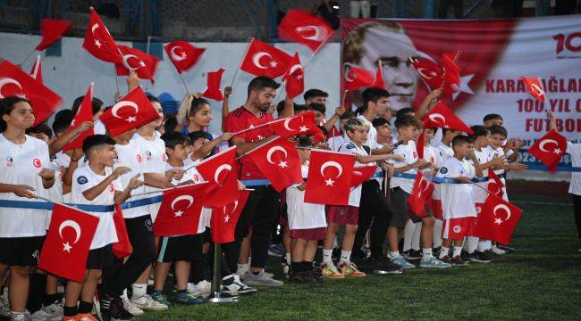 Futbol turnuvası 100. Yıl coşkusuyla gerçekleştirildi