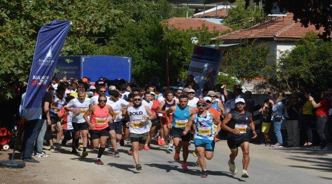 Kemalpaşa Dereköy Bal Festivali'ne yoğun ilgi 