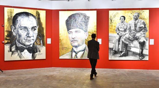 “Atatürk: İz Bırakan İlkler Dev Portreler” sergisi açıldı