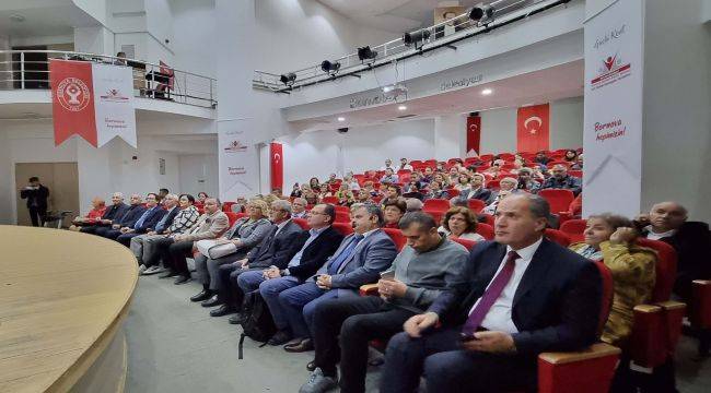Bornova Belediyesi’nden “Cumhuriyet ve Atatürk” söyleşisi
