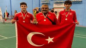 Badminton Balkan Şampiyonları Bergama’nın gururu