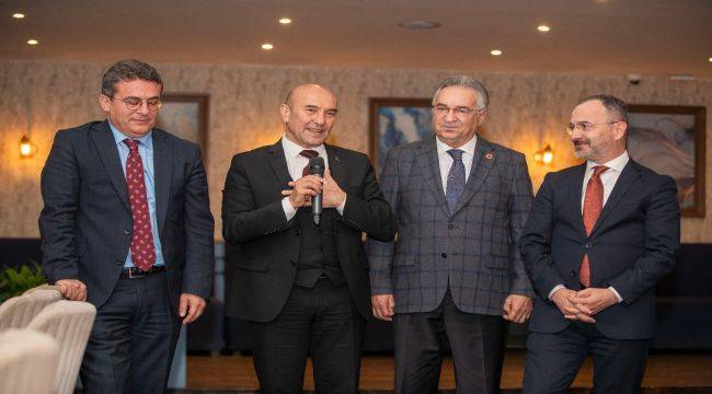 Başkan Soyer meclis üyelerini ağırladı