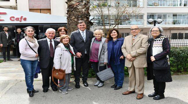 Başkan Tugay'ın İnönü Lisesi'nde duygusal buluşması