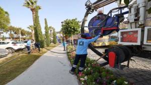 Çeşme’de turizm sezonu öncesi altyapı atağı