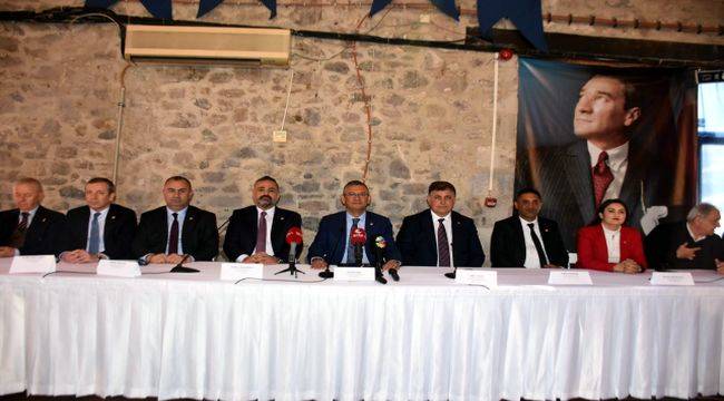 Romanlar yerel yönetimde söz hakkı istiyor