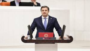 Emekli vatandaşlarımızla alay ediyorlar