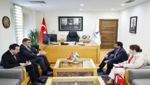 İzmir İle Hindistan Arasındaki Kültürel İlişkiler Güçleniyor
