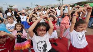 23 Nisan coşkusu Konak'ta Doyasıya Yaşandı